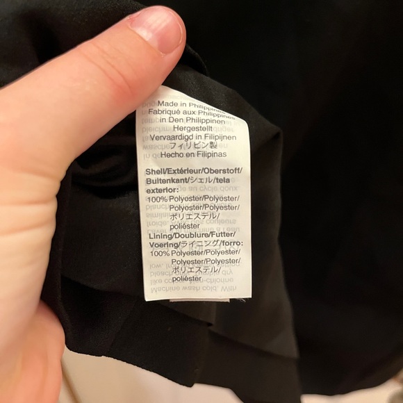 J. Crew Ruffle-neck shift dress in 365 crepe in Black Size 12 AK212 - Picture 10 of 10